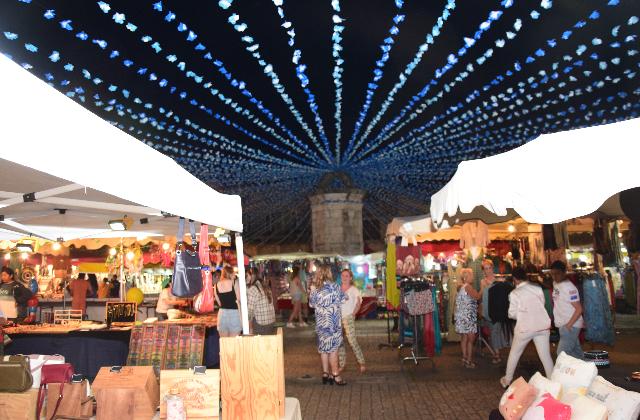 marché nocturne eymet
