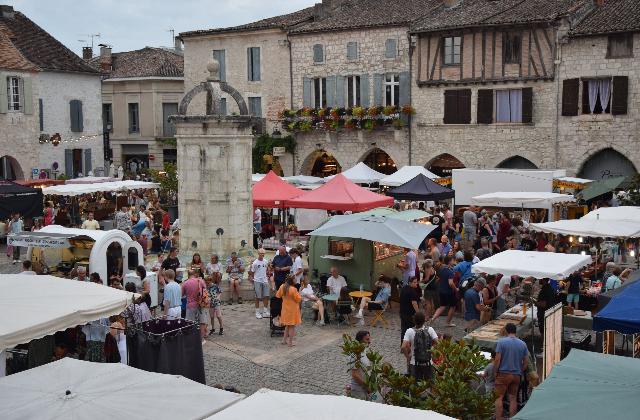 marché nocturne eymet