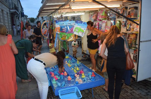 marché nocturne eymet