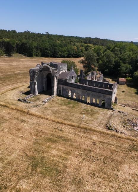 Abbaye près de Saint Jean-De-Cole